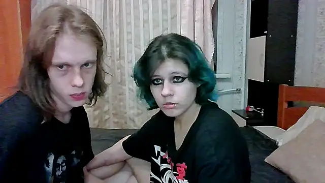 Snapshot of Crystal_Love_Porn chatting on February 26, 6:32 pm Crystal Love Porn online show from February 26, 6:32 pm