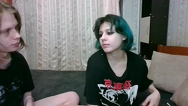 Snapshot of Crystal_Love_Porn chatting on February 28, 12:10 am Crystal Love Porn online show from February 28, 12:10 am