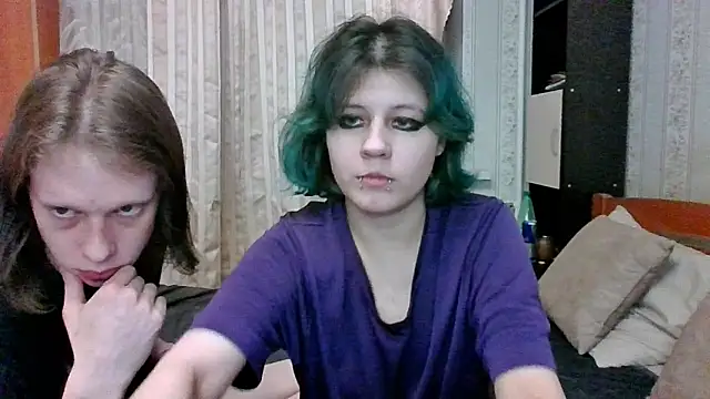 Snapshot of Crystal_Love_Porn chatting on March 2, 4:42 pm Crystal Love Porn online show from March 2, 4:42 pm