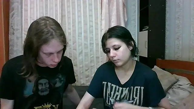 Snapshot of Crystal_Love_Porn chatting on March 5, 2:56 pm Crystal Love Porn online show from March 5, 2:56 pm