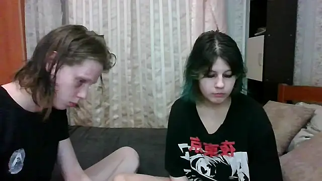 Snapshot of Crystal_Love_Porn chatting on March 7, 9:38 pm Crystal Love Porn online show from March 7, 9:38 pm