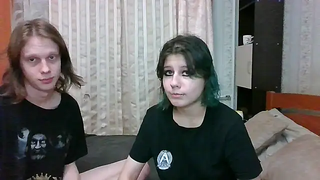 Snapshot of Crystal_Love_Porn chatting on March 13, 8:22 pm Crystal Love Porn online show from March 13, 8:22 pm