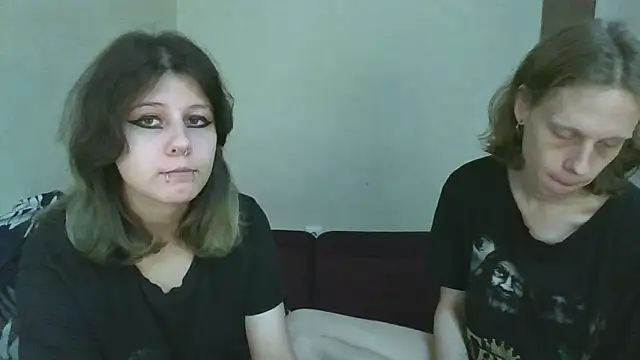 Snapshot of Crystal_Love_Porn chatting on October 18, 10:10 pm Crystal Love Porn online show from October 18, 10:10 pm