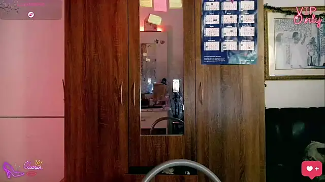 LauGrayJ online show from February 25, 11:03 pm