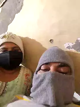 Sexy misspooja online show from January 15, 11:30 pm