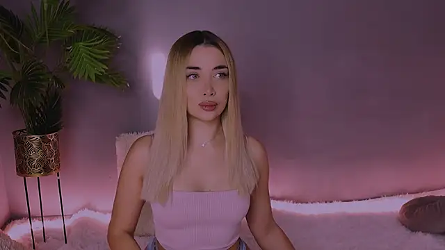 Jessielle online show from January 12, 7:46 am