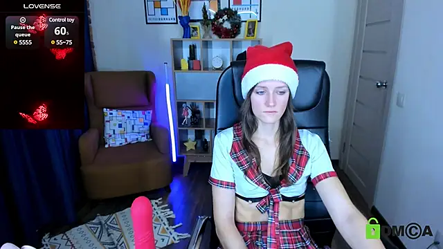 Snapshot of FrancescaCollins chatting on December 26, 8:18 am FrancescaCollins online show from December 26, 8:18 am