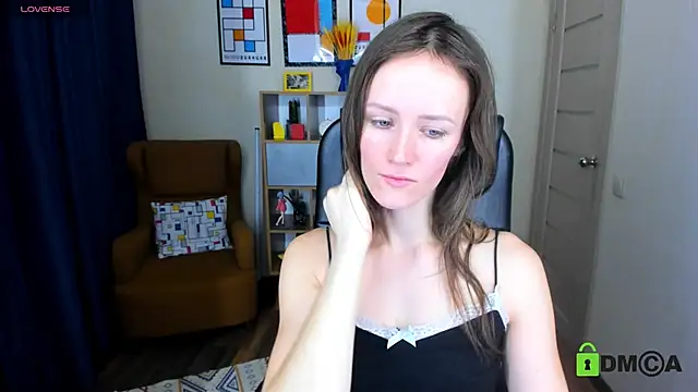 Snapshot of FrancescaCollins chatting on February 1, 8:18 am FrancescaCollins online show from February 1, 8:18 am
