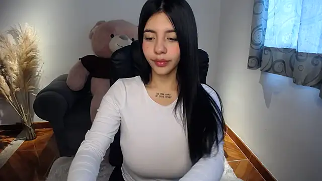 Snapshot of Alin_Aly chatting on September 10, 5:46 pm Alin Aly online show from September 10, 5:46 pm