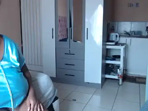 Snapshot of XXXGIANTBOOBS chatting on March 11, 10:29 am XXXGIANTBOOBS online show from March 11, 10:29 am