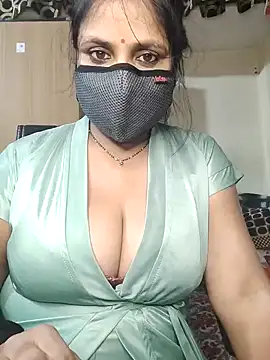 Snapshot of Cute_Ruhi99 chatting on January 14, 12:14 pm Cute Ruhi99 online show from January 14, 12:14 pm