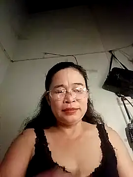 Snapshot of Sexy-asslove90 chatting on October 13, 2:28 pm Sexy-asslove90 online show from October 13, 2:28 pm