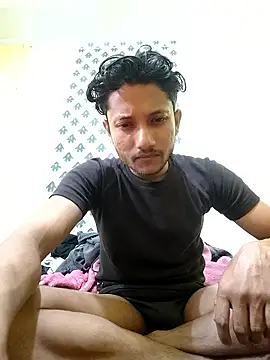 Snapshot of Indiandaddy11 chatting on January 10, 6:42 pm Indiandaddy11 online show from January 10, 6:42 pm