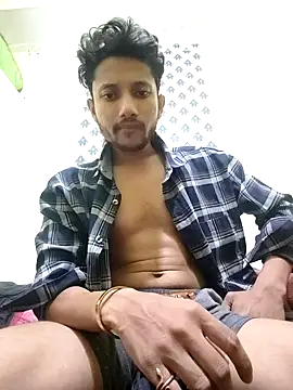 Snapshot of Indiandaddy11 chatting on May 4, 2:07 am Indiandaddy11 online show from May 4, 2:07 am