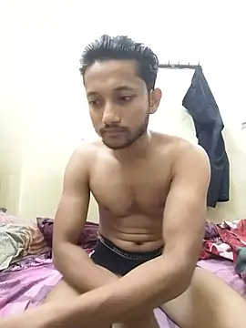 Snapshot of Indiandaddy11 chatting on July 4, 4:18 am Indiandaddy11 online show from July 4, 4:18 am