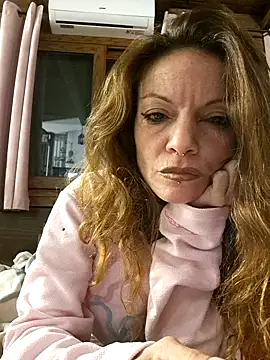 Snapshot of vampvanna23 chatting on November 26, 11:50 pm vampvanna23 online show from November 26, 11:50 pm