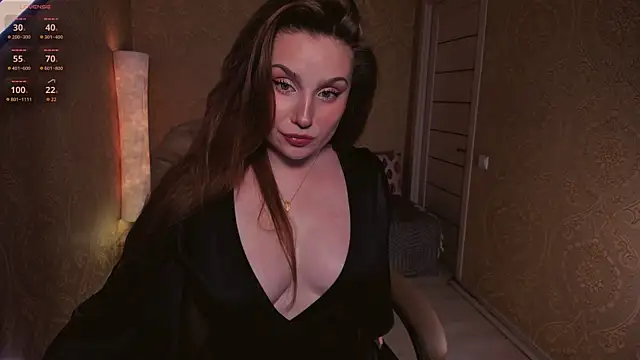 Snapshot of Eesmaaarrr chatting on June 2, 11:18 pm Eesmaaarrr online show from June 2, 11:18 pm