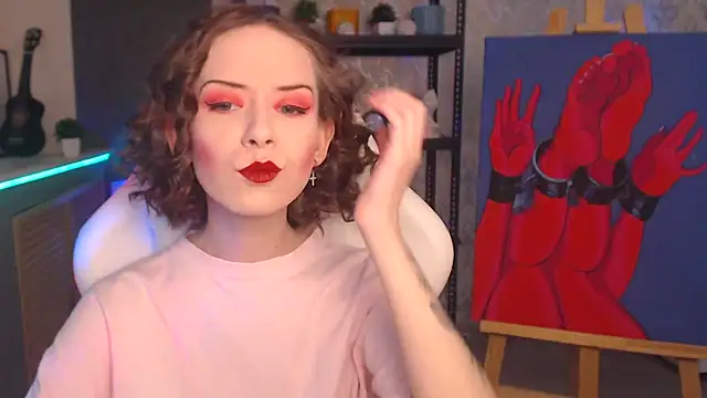 FascinatingEyess online show from November 26, 11:55 am