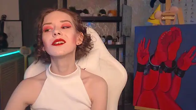 FascinatingEyess online show from March 5, 8:27 pm