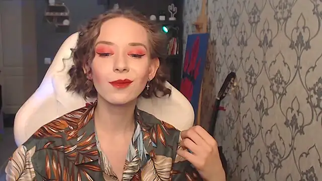 FascinatingEyess online show from March 8, 2:04 am