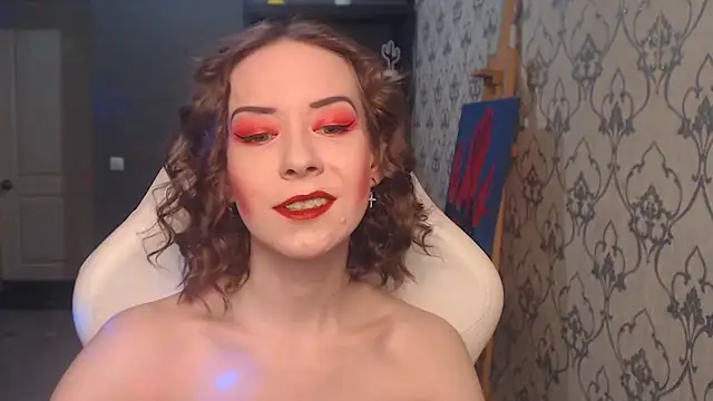 Snapshot of FascinatingEyess chatting on July 18, 7:17 pm FascinatingEyess online show from July 18, 7:17 pm