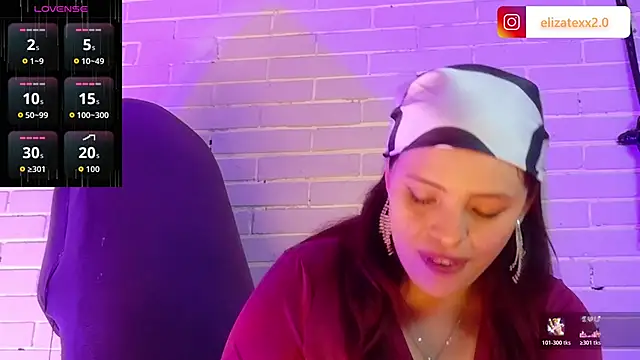 Snapshot of elizatexx chatting on May 16, 8:07 pm elizatexx online show from May 16, 8:07 pm