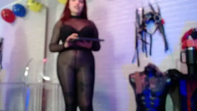 Snapshot of elizatexx chatting on July 16, 9:43 pm elizatexx online show from July 16, 9:43 pm