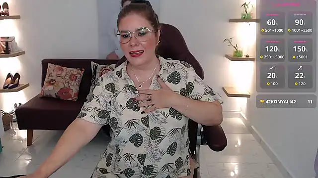 zehra sanem online show from March 12, 9:21 pm