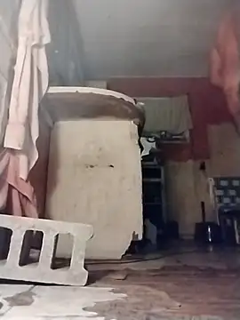 Snapshot of brownfeet chatting on March 9, 5:22 am brownfeet online show from March 9, 5:22 am