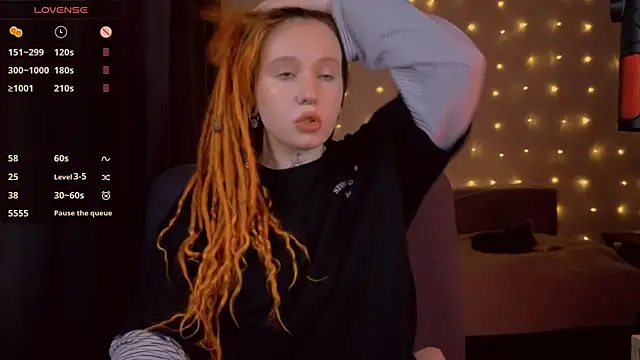 The Full Red Moon online show from February 20, 12:51 am