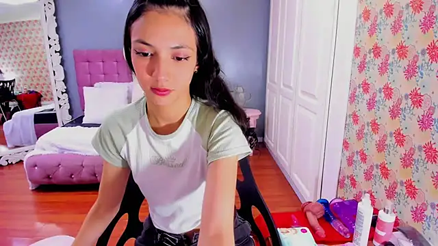 Snapshot of Iris_Stone_ chatting on March 15, 5:04 pm Iris Stone online show from March 15, 5:04 pm