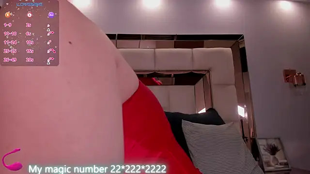 Snapshot of anyi_sweet_titss chatting on May 1, 1:05 pm anyi sweet titss online show from May 1, 1:05 pm