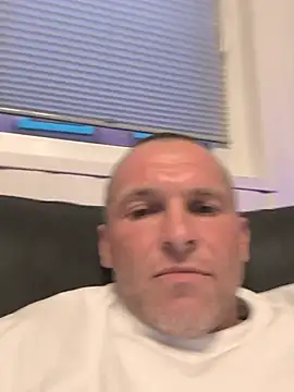 Snapshot of AttractiveSilk5 chatting on August 7, 6:54 pm AttractiveSilk5 online show from August 7, 6:54 pm