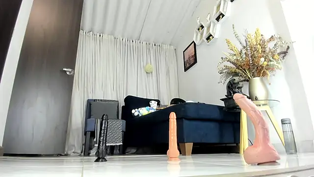 Snapshot of stefany_sexy_ chatting on May 5, 11:02 pm stefany sexy online show from May 5, 11:02 pm