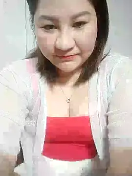 Snapshot of Rose_DiDi chatting on February 15, 3:06 pm Rose DiDi online show from February 15, 3:06 pm