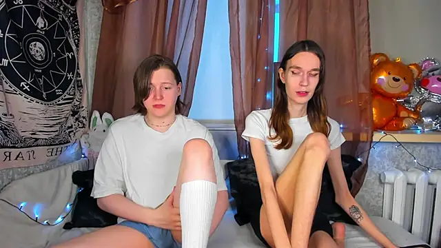 Calvin and Kevin online show from February 13, 4:08 am