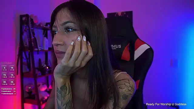 MissKorah online show from March 14, 4:29 am