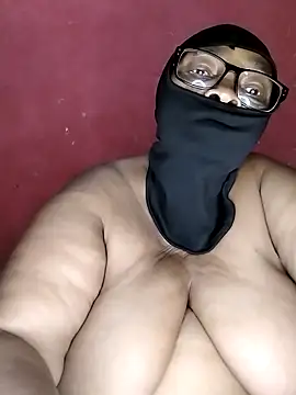 Snapshot of naughtygrannyXXX chatting on December 21, 10:51 pm naughtygrannyXXX online show from December 21, 10:51 pm