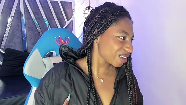 Queen perla  online show from September 12, 5:57 pm