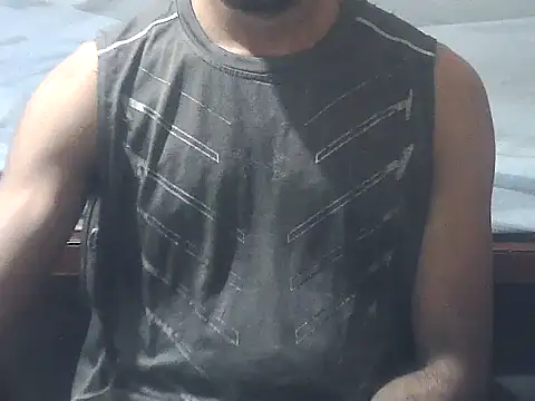 Snapshot of ROCKY_USA_18 chatting on July 1, 9:14 pm ROCKY USA 18 online show from July 1, 9:14 pm