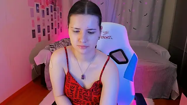 Snapshot of Vanessa_Verona chatting on January 14, 12:54 am Vanessa Verona online show from January 14, 12:54 am