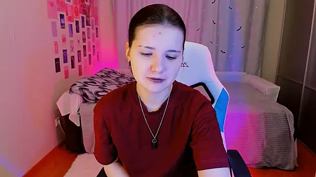 Snapshot of Vanessa_Verona chatting on February 10, 9:47 pm Vanessa Verona online show from February 10, 9:47 pm