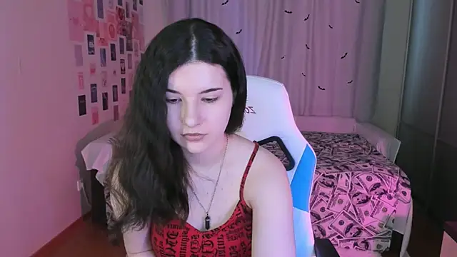 Snapshot of Vanessa_Verona chatting on March 16, 5:47 am Vanessa Verona online show from March 16, 5:47 am