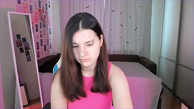 Snapshot of Vanessa_Verona chatting on June 1, 5:31 am Vanessa Verona online show from June 1, 5:31 am