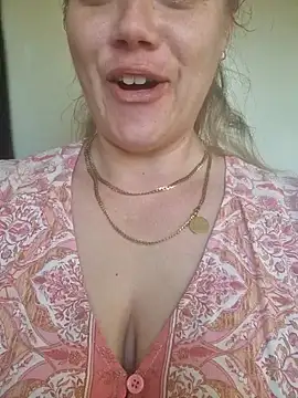 Off the Lesh online show from October 30, 7:10 am