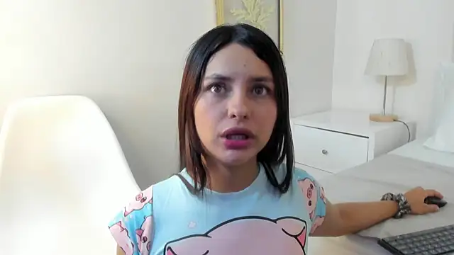 DulceColeman online show from March 10, 11:15 am