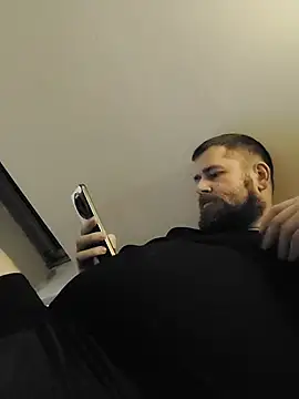 machobear87 online show from February 16, 9:22 pm