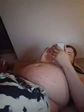 machobear87 online show from April 23, 9:17 pm