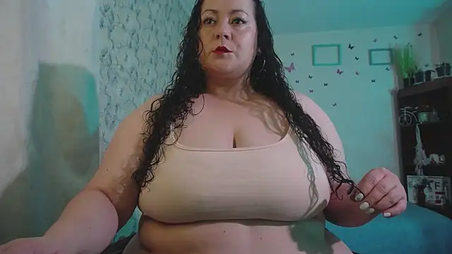 Aleia Taylor online show from December 19, 9:40 am