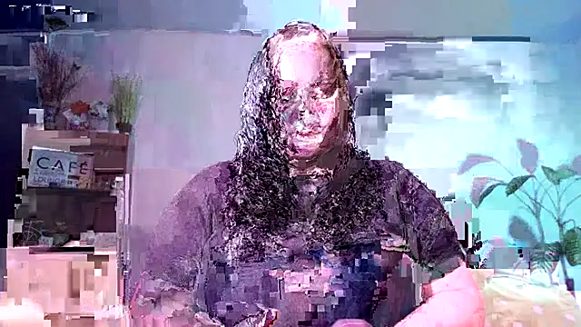 Snapshot of Aleia_Taylor chatting on June 4, 10:27 pm Aleia Taylor online show from June 4, 10:27 pm